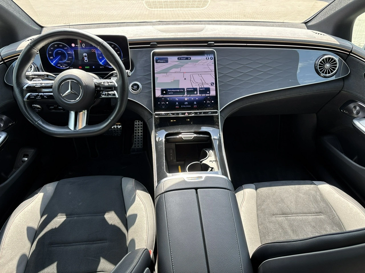 Mercedes EQE - Zdjęcie 14