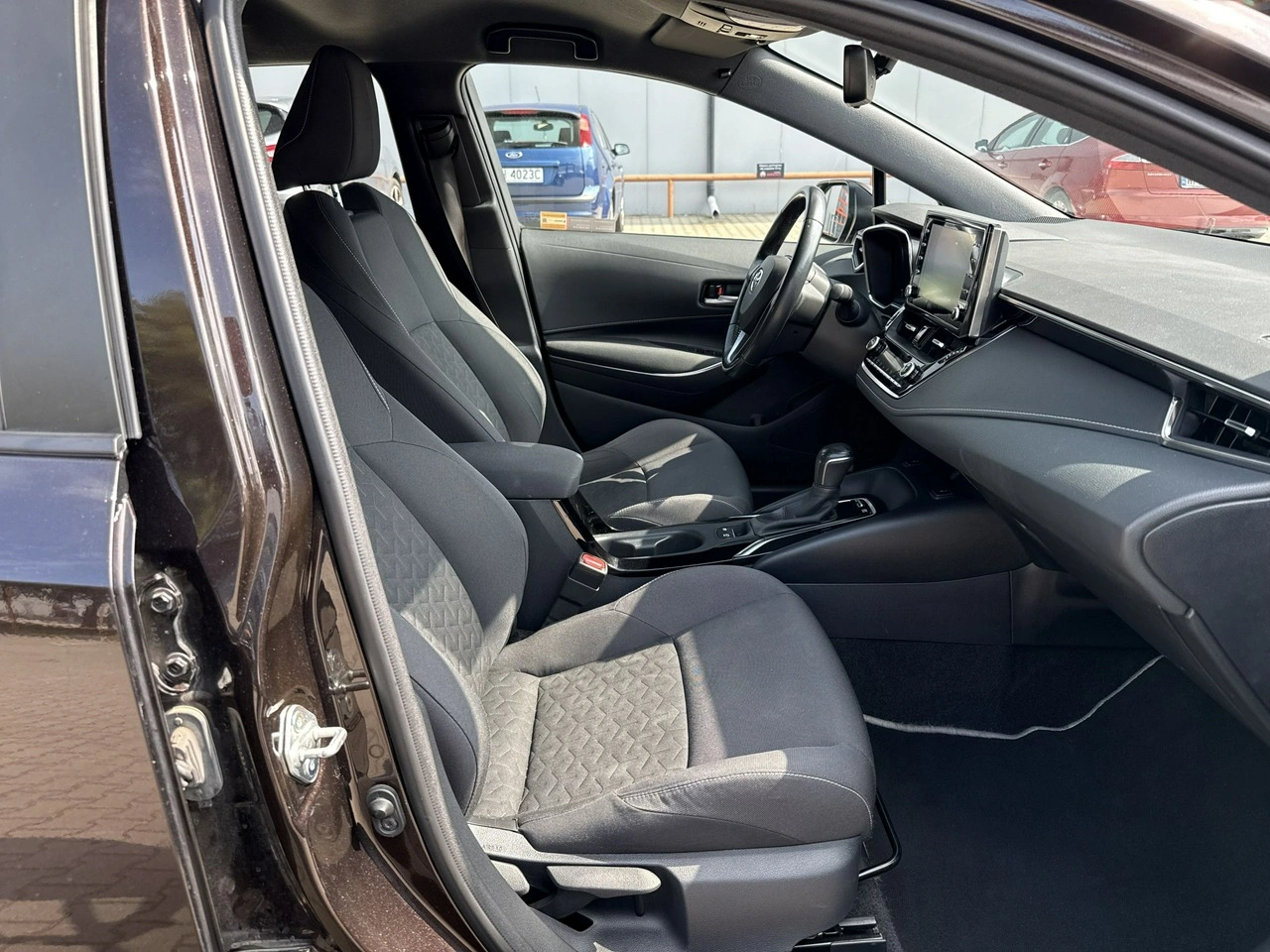 Toyota Corolla - Zdjęcie 19