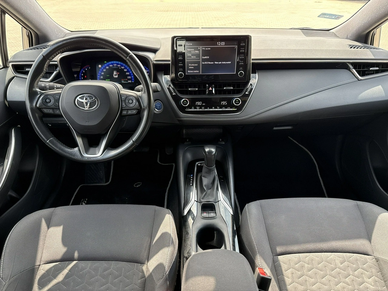 Toyota Corolla - Zdjęcie 21