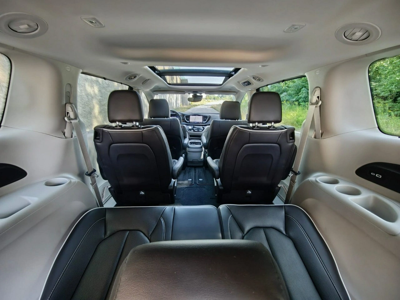 Chrysler Pacifica - Zdjęcie 19