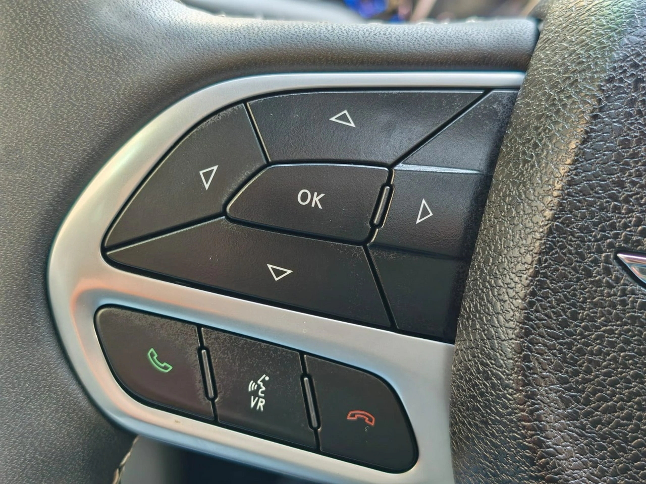 Chrysler Pacifica - Zdjęcie 23