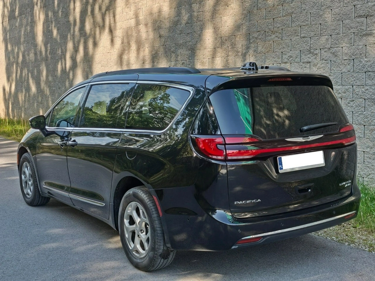 Chrysler Pacifica - Zdjęcie 4
