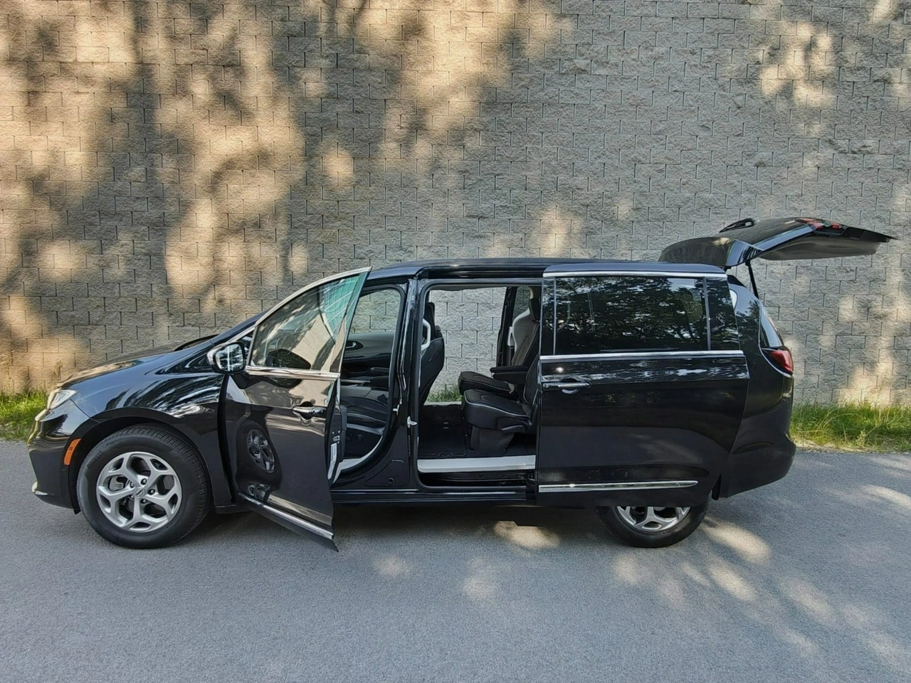 Chrysler Pacifica - Zdjęcie 8