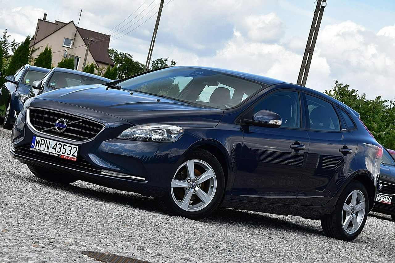 Volvo V40 - Zdjęcie 16