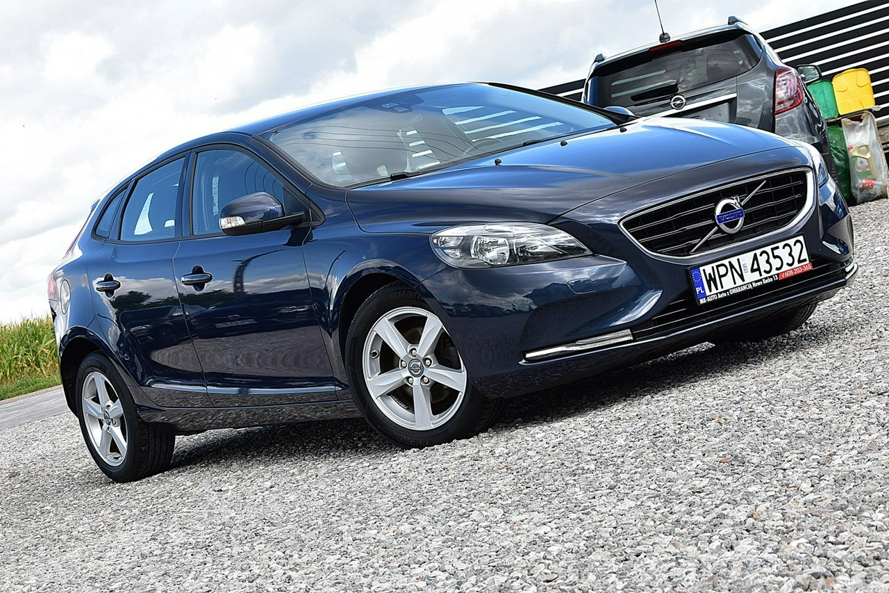 Volvo V40 - Zdjęcie 1