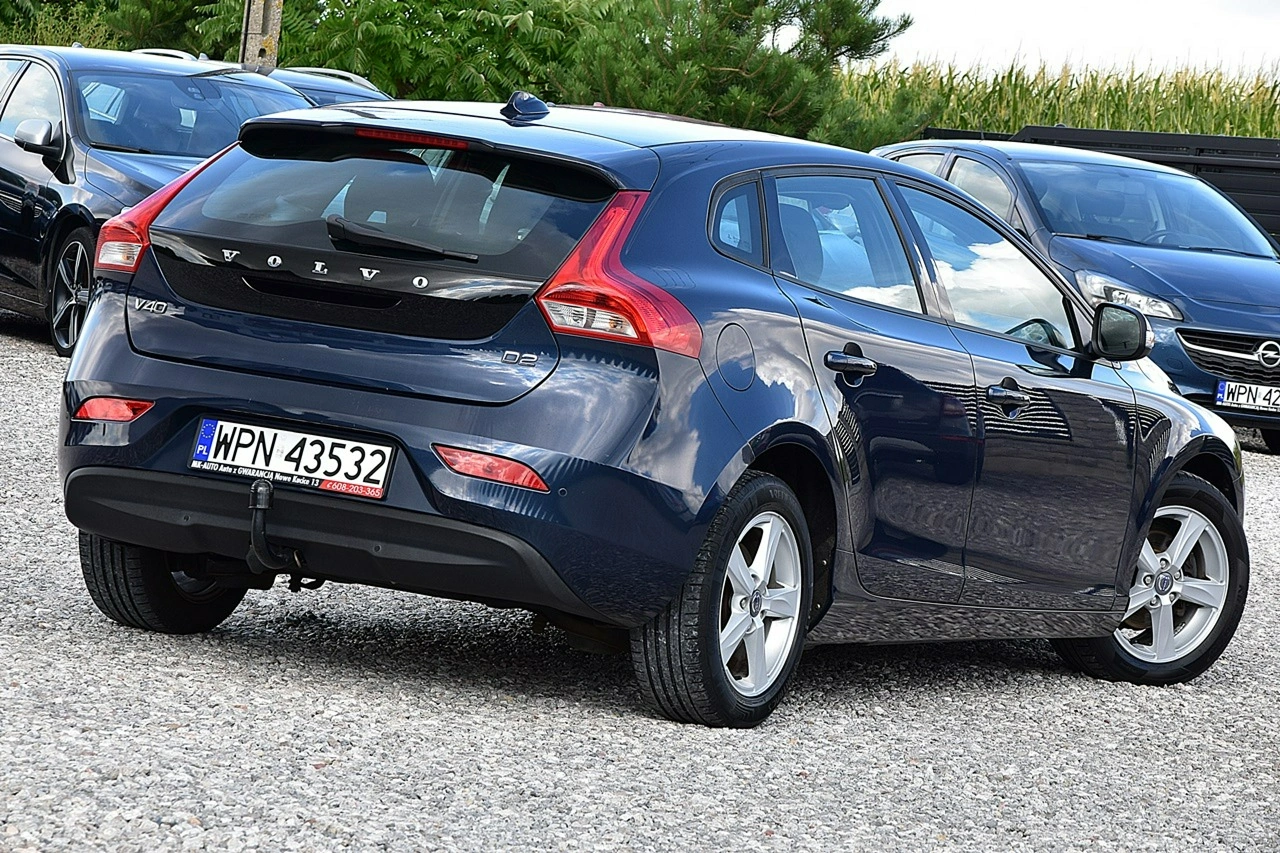 Volvo V40 - Zdjęcie 22