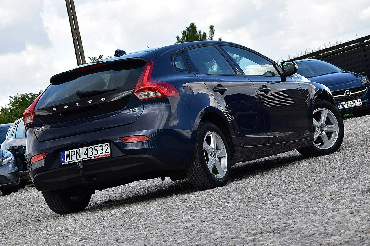 Volvo V40 - Zdjęcie 23