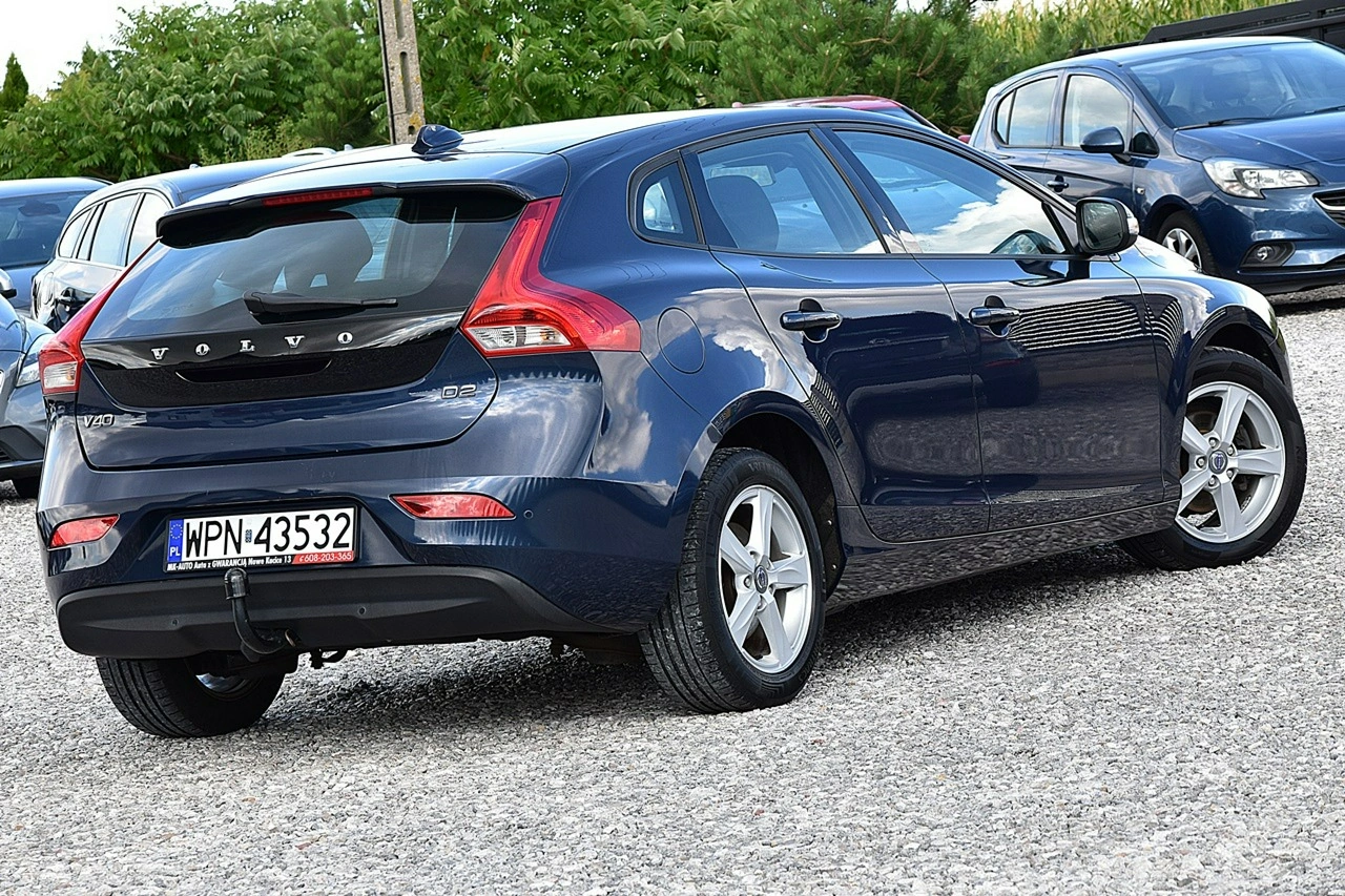 Volvo V40 - Zdjęcie 2