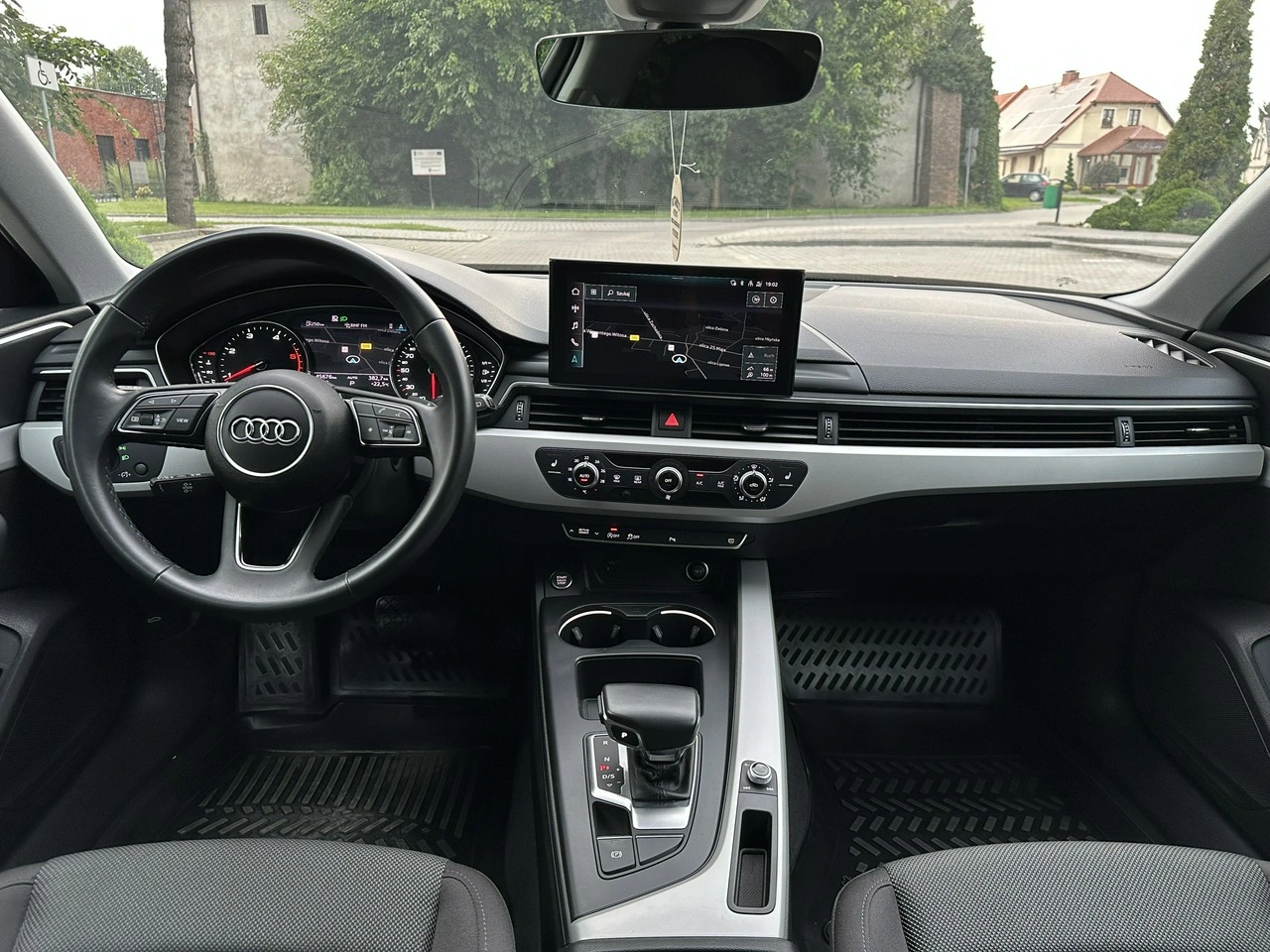 Audi A4 - Zdjęcie 12