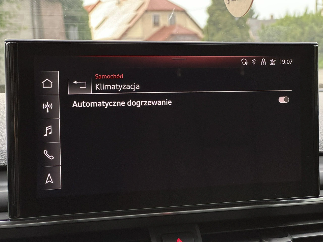 Audi A4 - Zdjęcie 24
