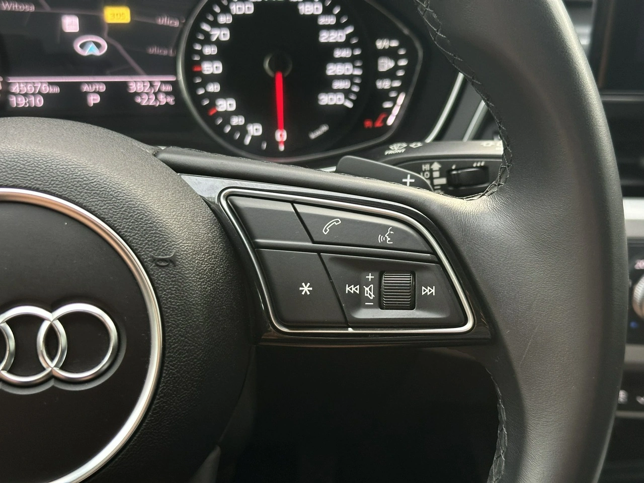 Audi A4 - Zdjęcie 38