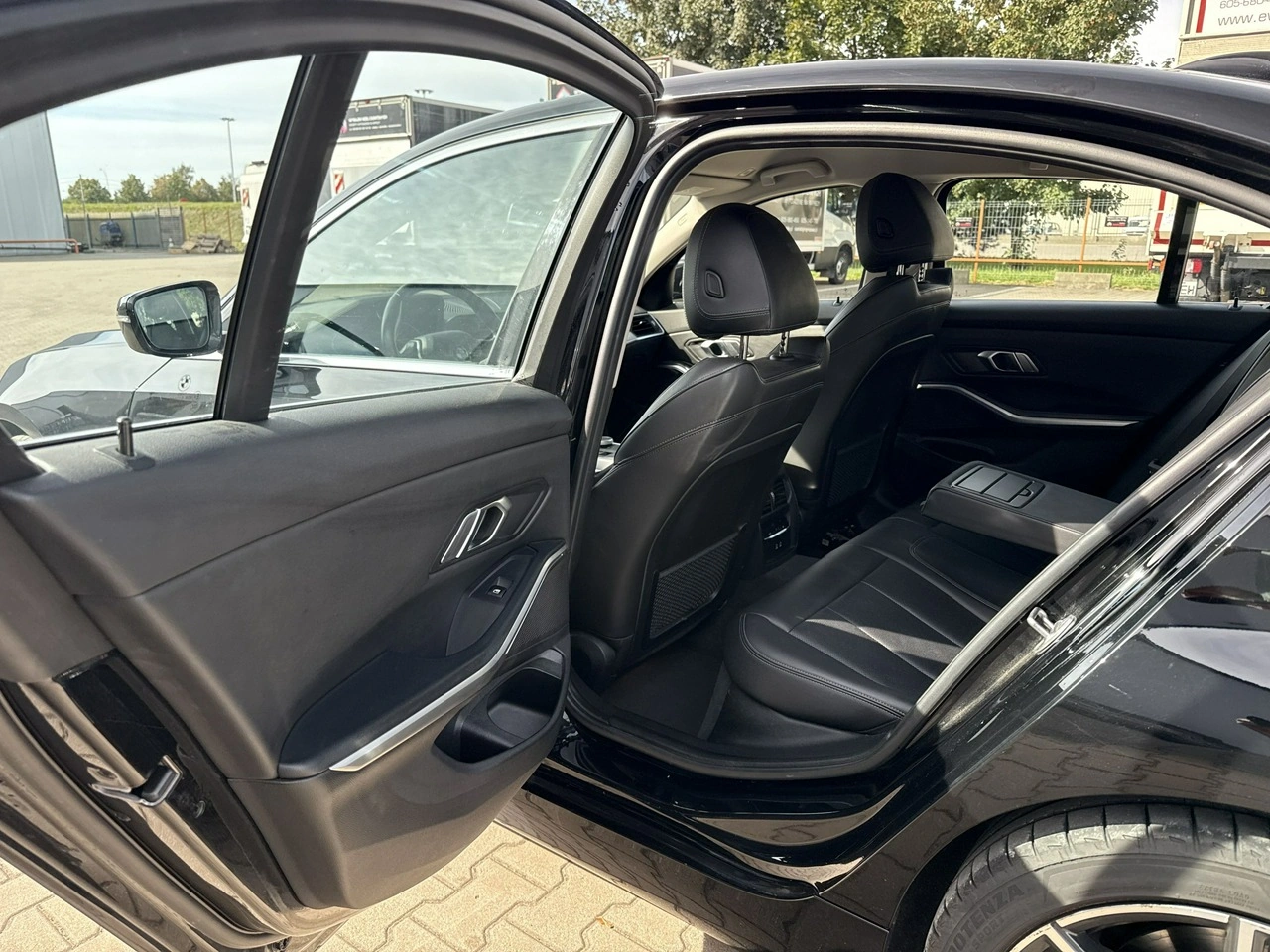 BMW 320 - Zdjęcie 13