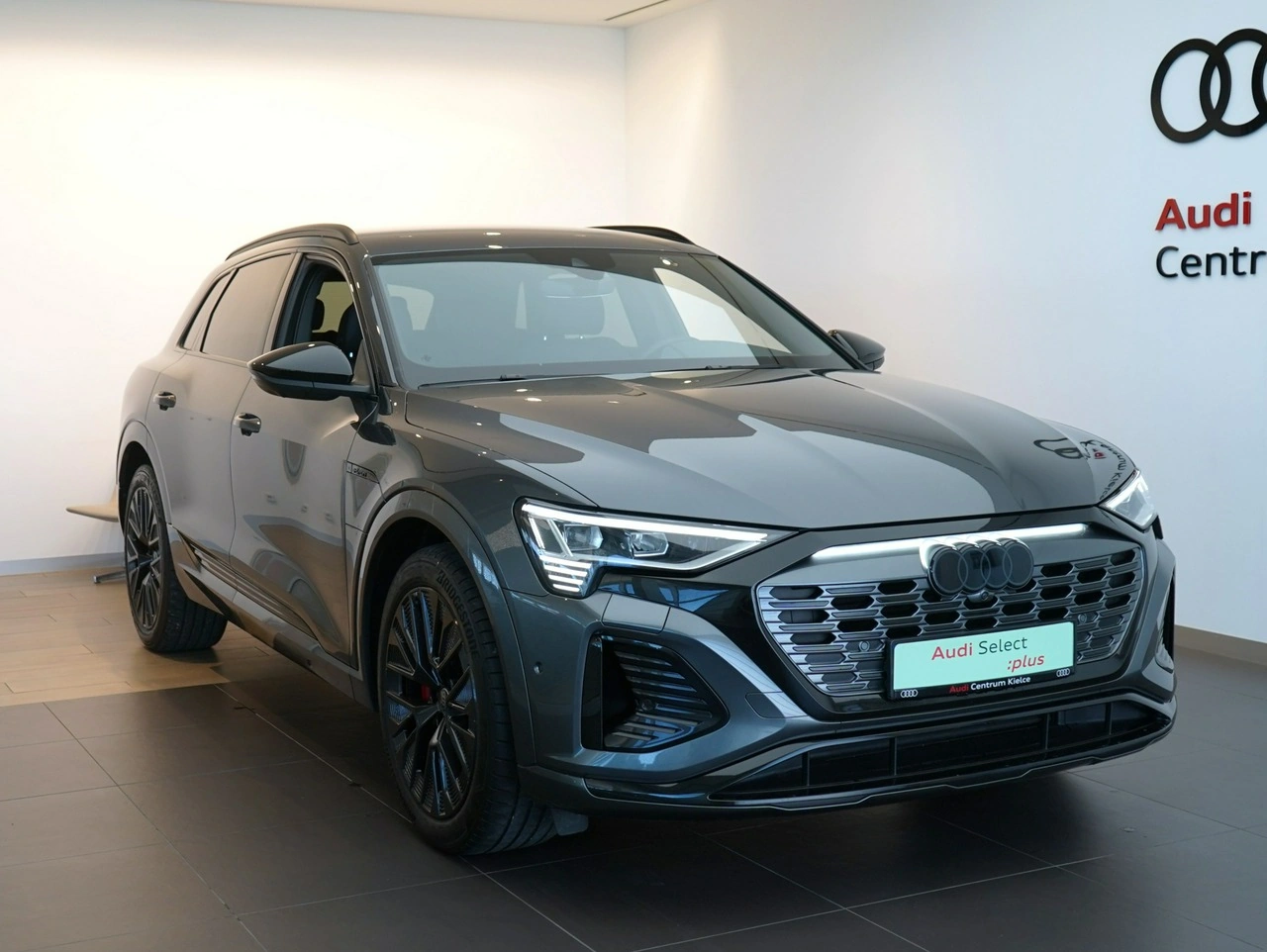 Audi Q8 e-tron - Zdjęcie 4