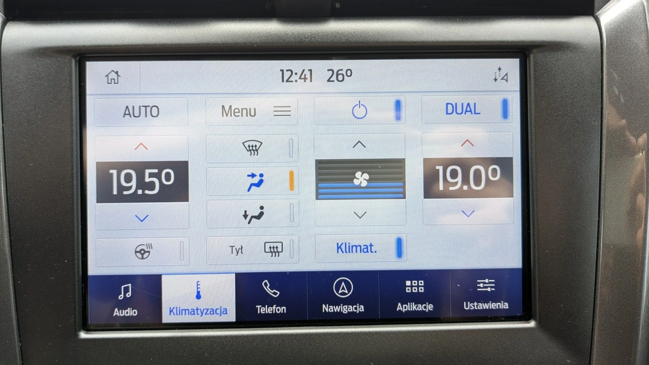Ford Mondeo - Zdjęcie 28