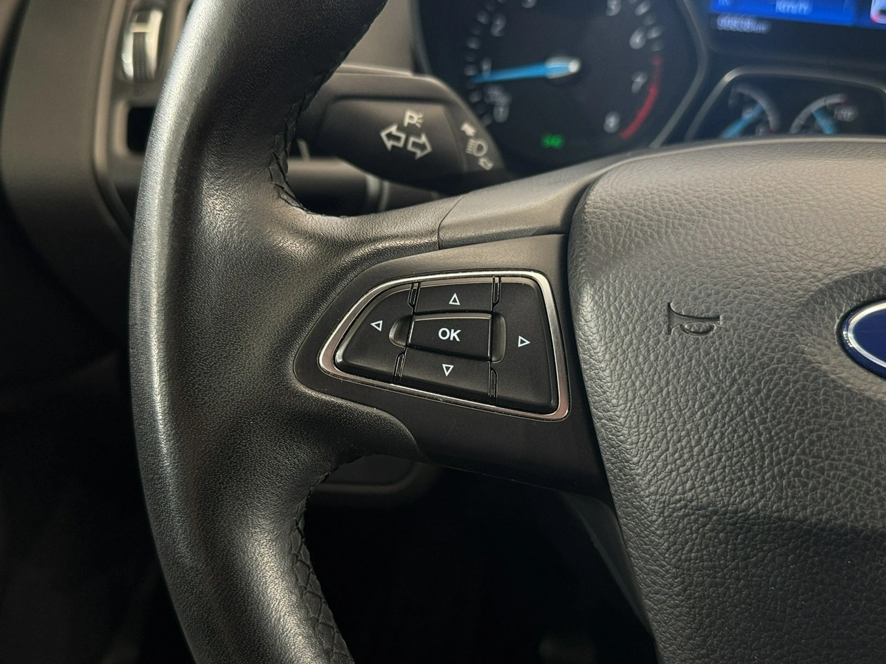 Ford C-MAX - Zdjęcie 12