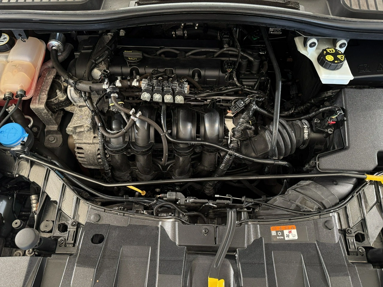 Ford C-MAX - Zdjęcie 23