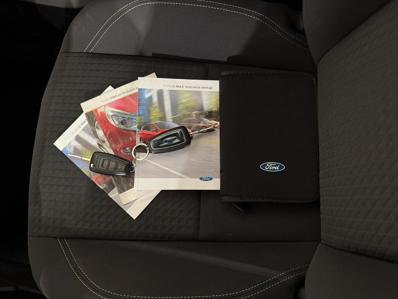 Ford C-MAX - Zdjęcie 24