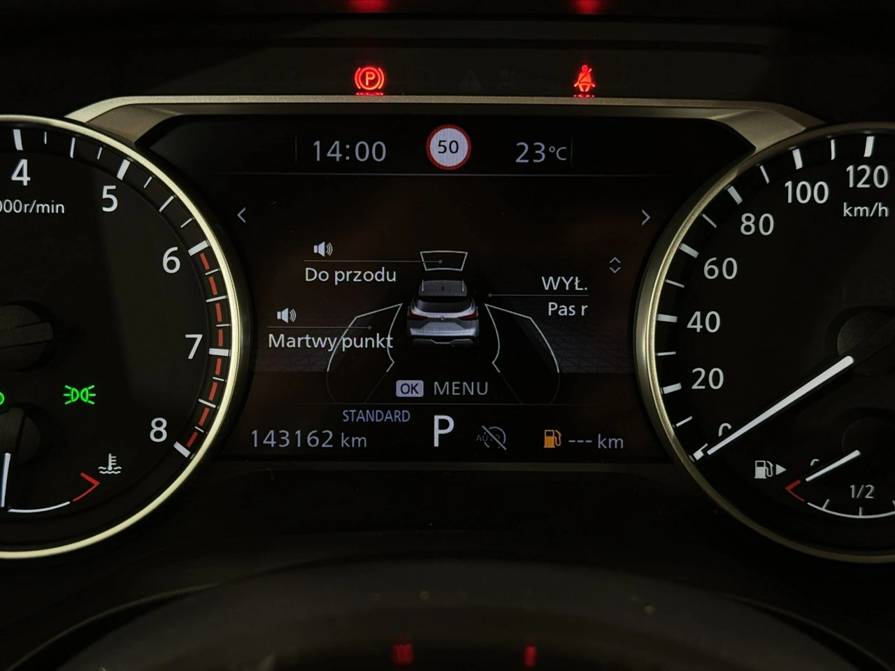 Nissan Qashqai - Zdjęcie 12