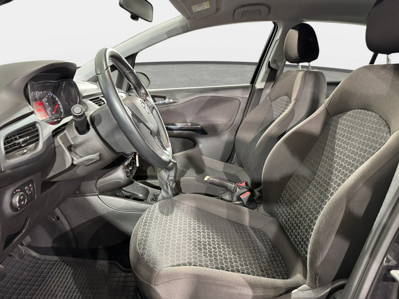 Opel Corsa - Zdjęcie 17