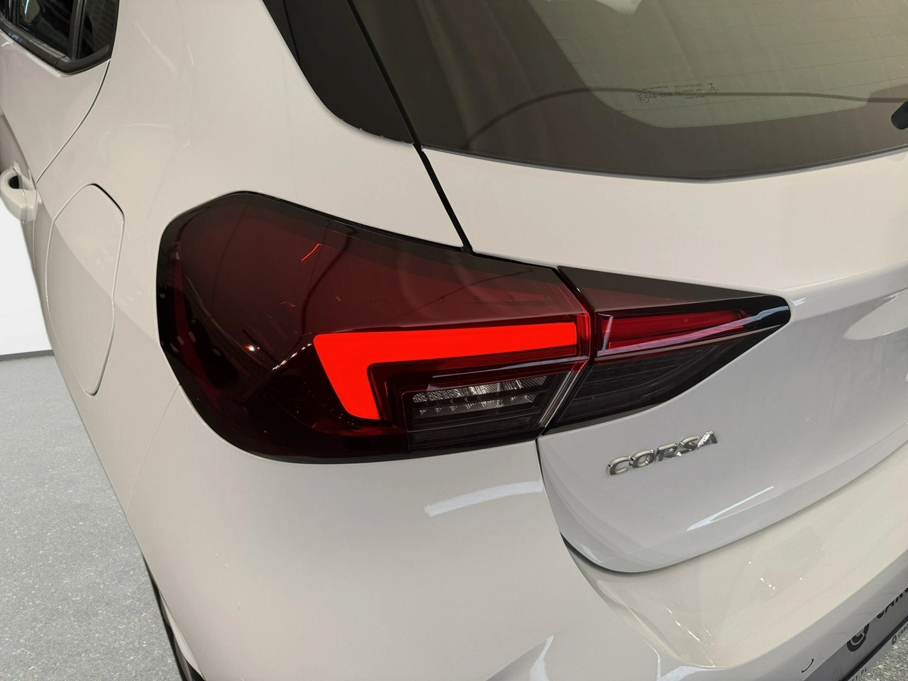 Opel Corsa - Zdjęcie 10