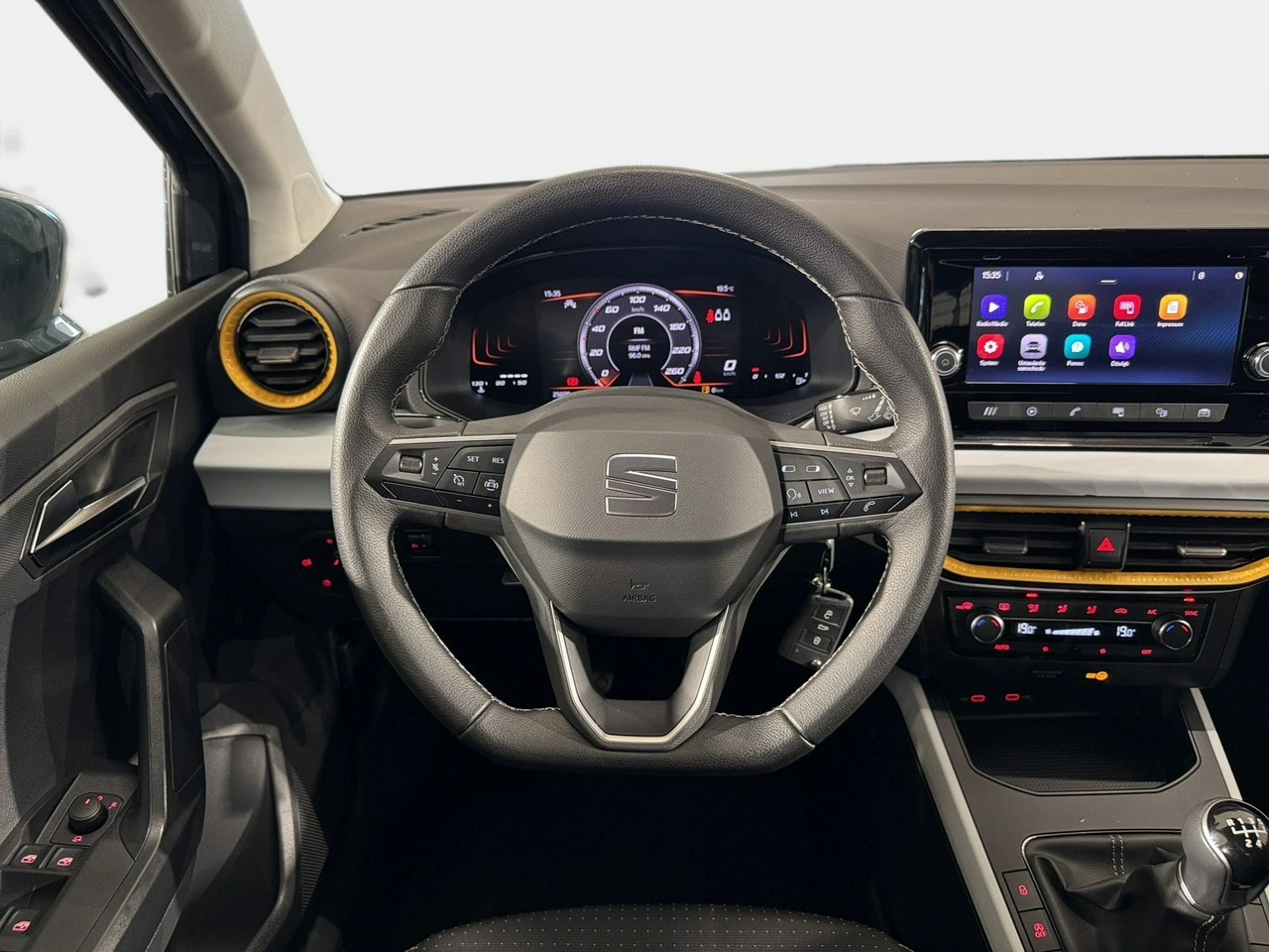 Seat Arona - Zdjęcie 12