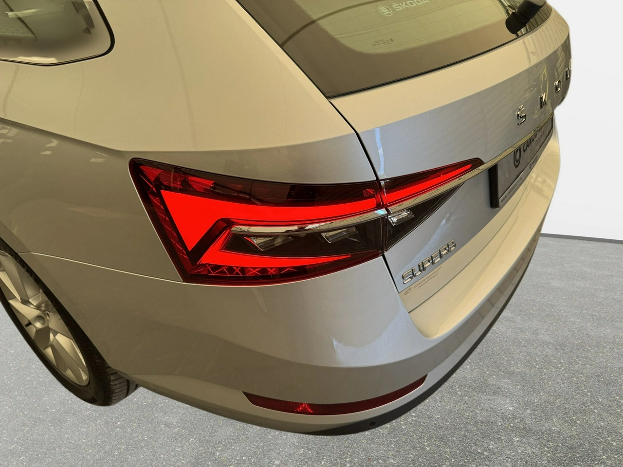 Skoda Superb - Zdjęcie 10