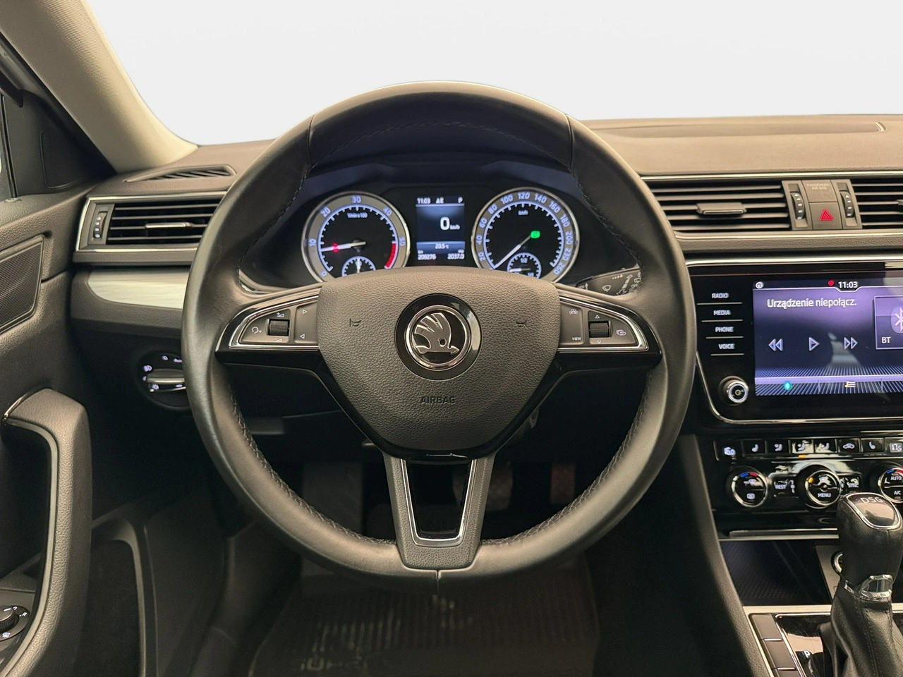 Skoda Superb - Zdjęcie 16
