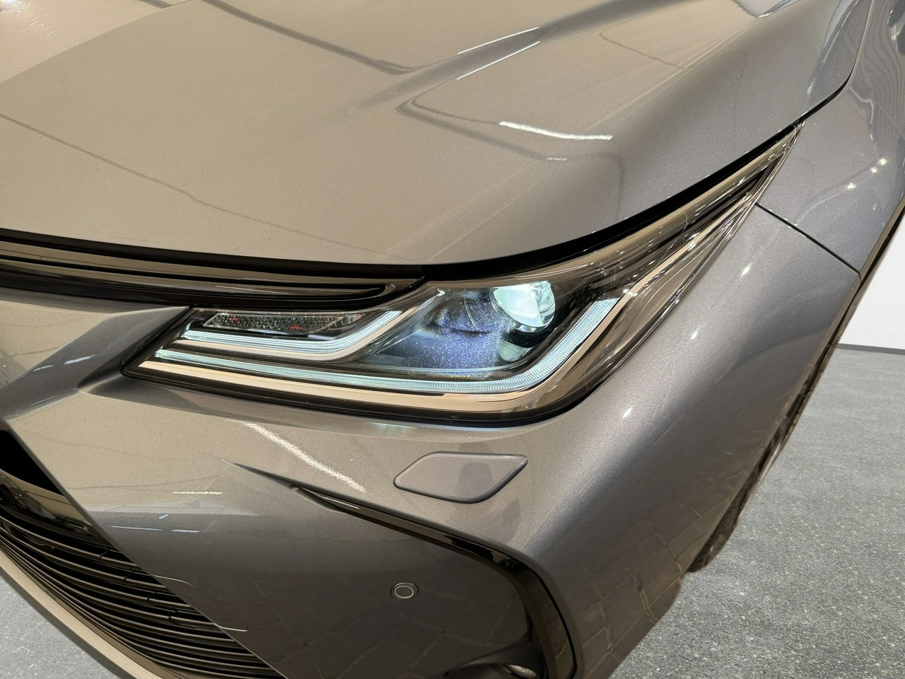 Toyota Corolla - Zdjęcie 8