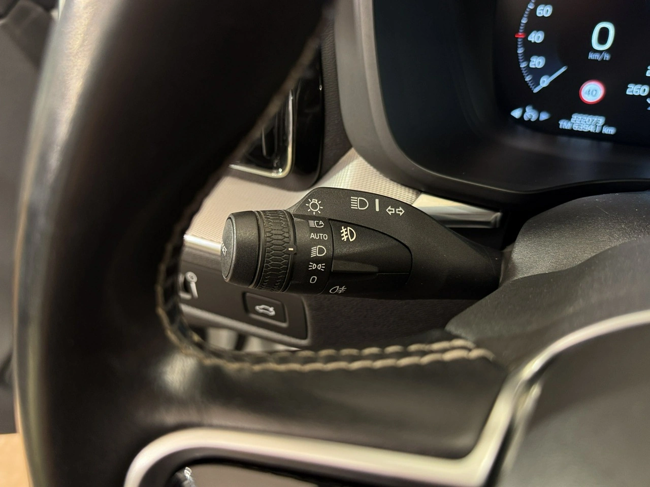 Volvo XC 60 - Zdjęcie 13
