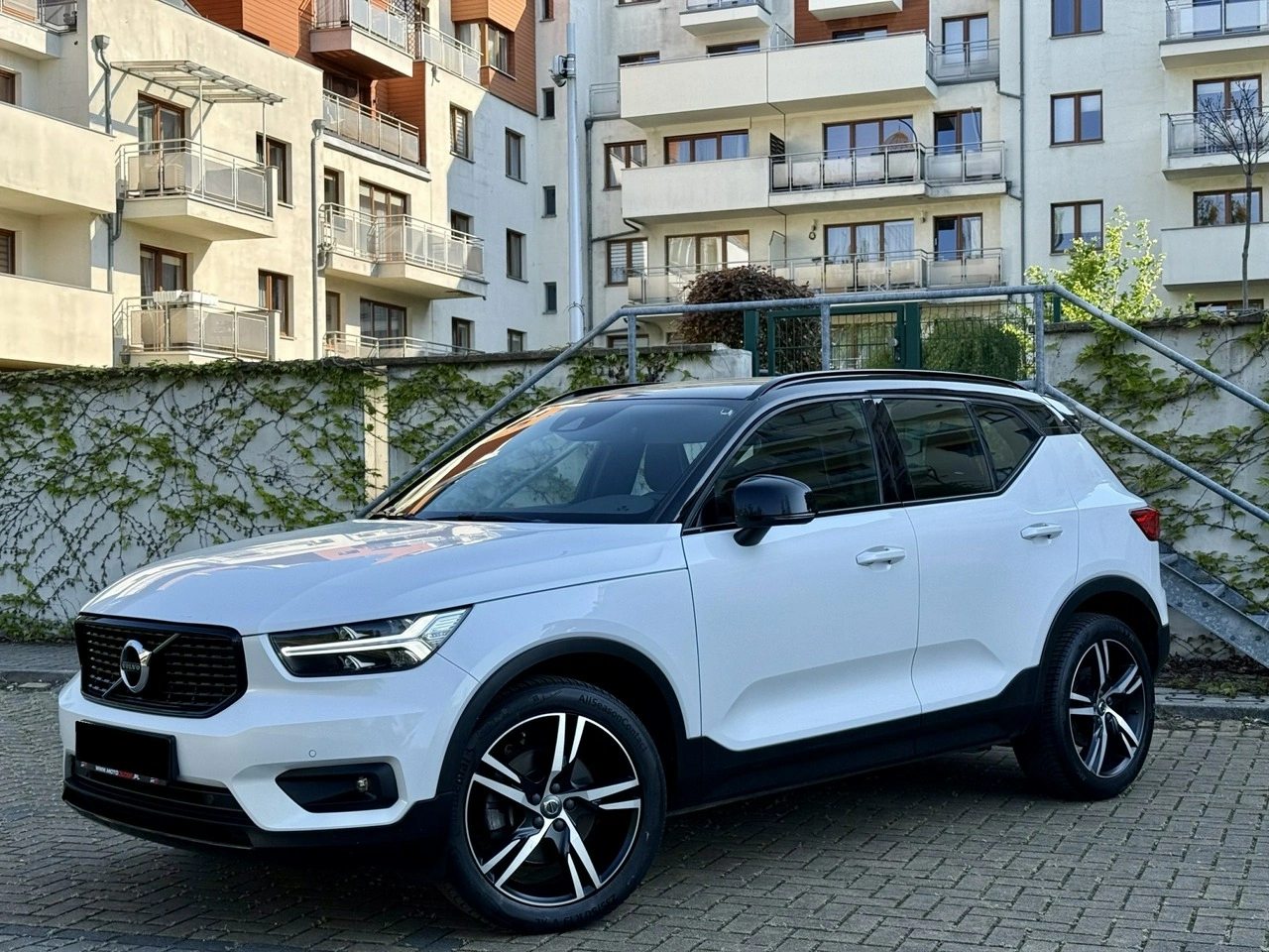 Volvo XC 40 - Zdjęcie 10