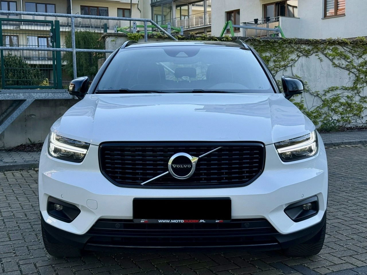 Volvo XC 40 - Zdjęcie 11
