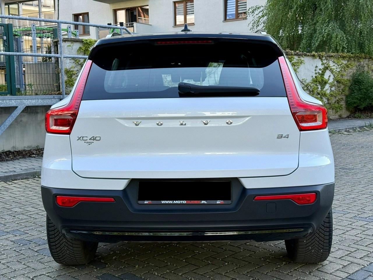 Volvo XC 40 - Zdjęcie 14