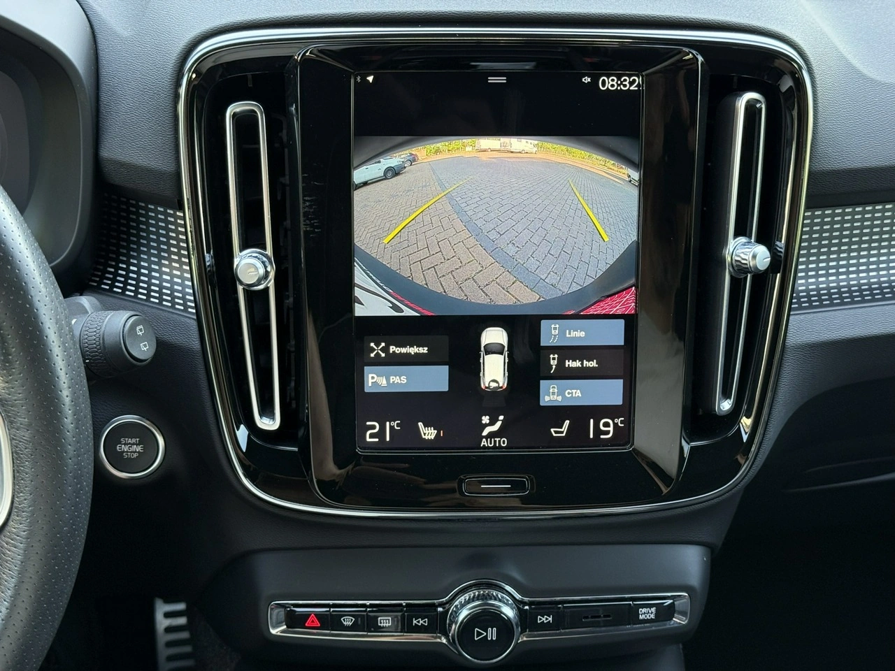 Volvo XC 40 - Zdjęcie 28