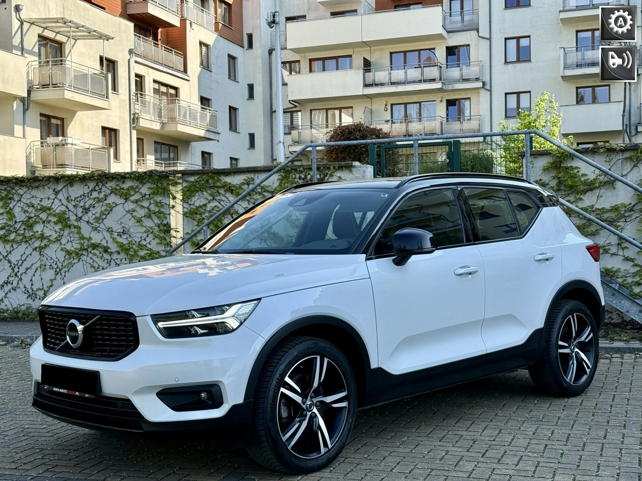 Volvo XC 40 - Główne zdjęcie