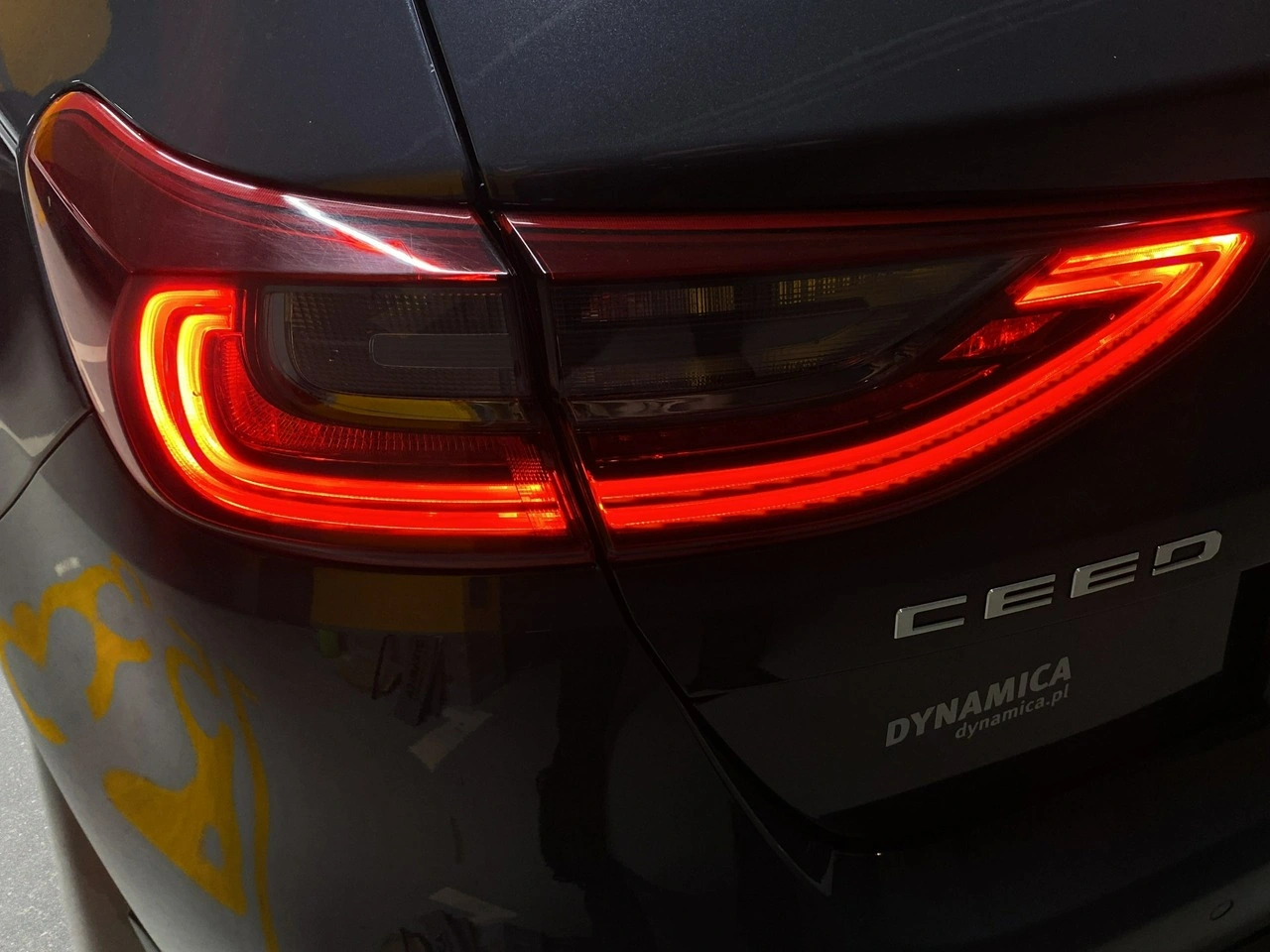 Kia Ceed - Zdjęcie 10