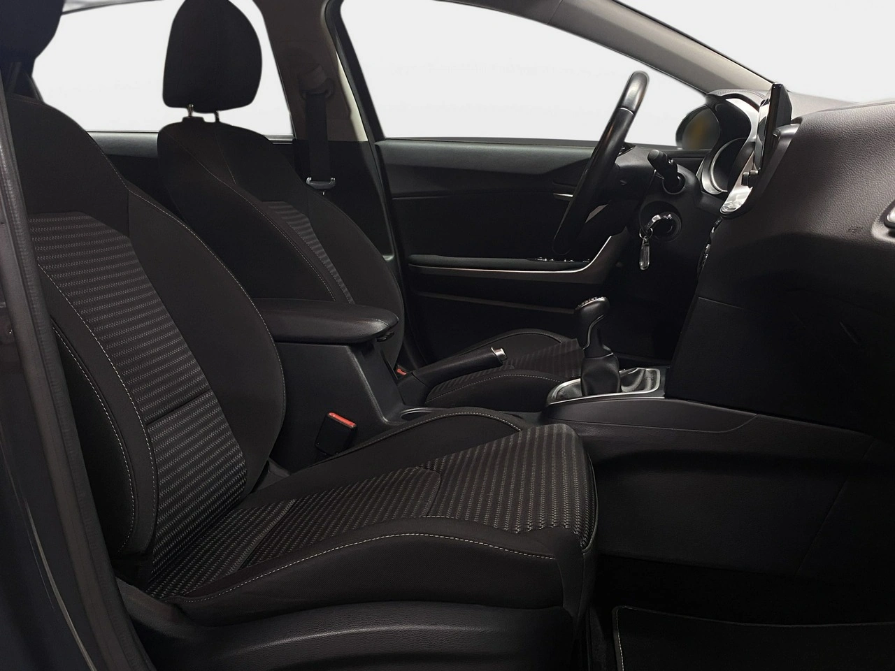 Kia Ceed - Zdjęcie 11