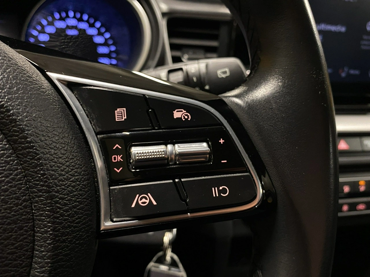 Kia Ceed - Zdjęcie 21