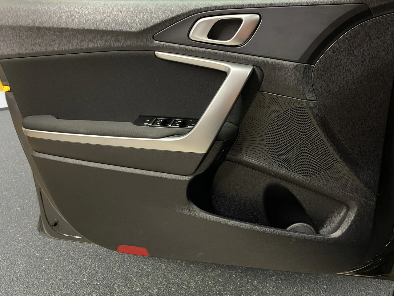 Kia Ceed - Zdjęcie 30