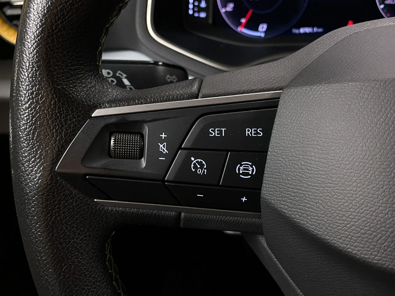 Seat Arona - Zdjęcie 20