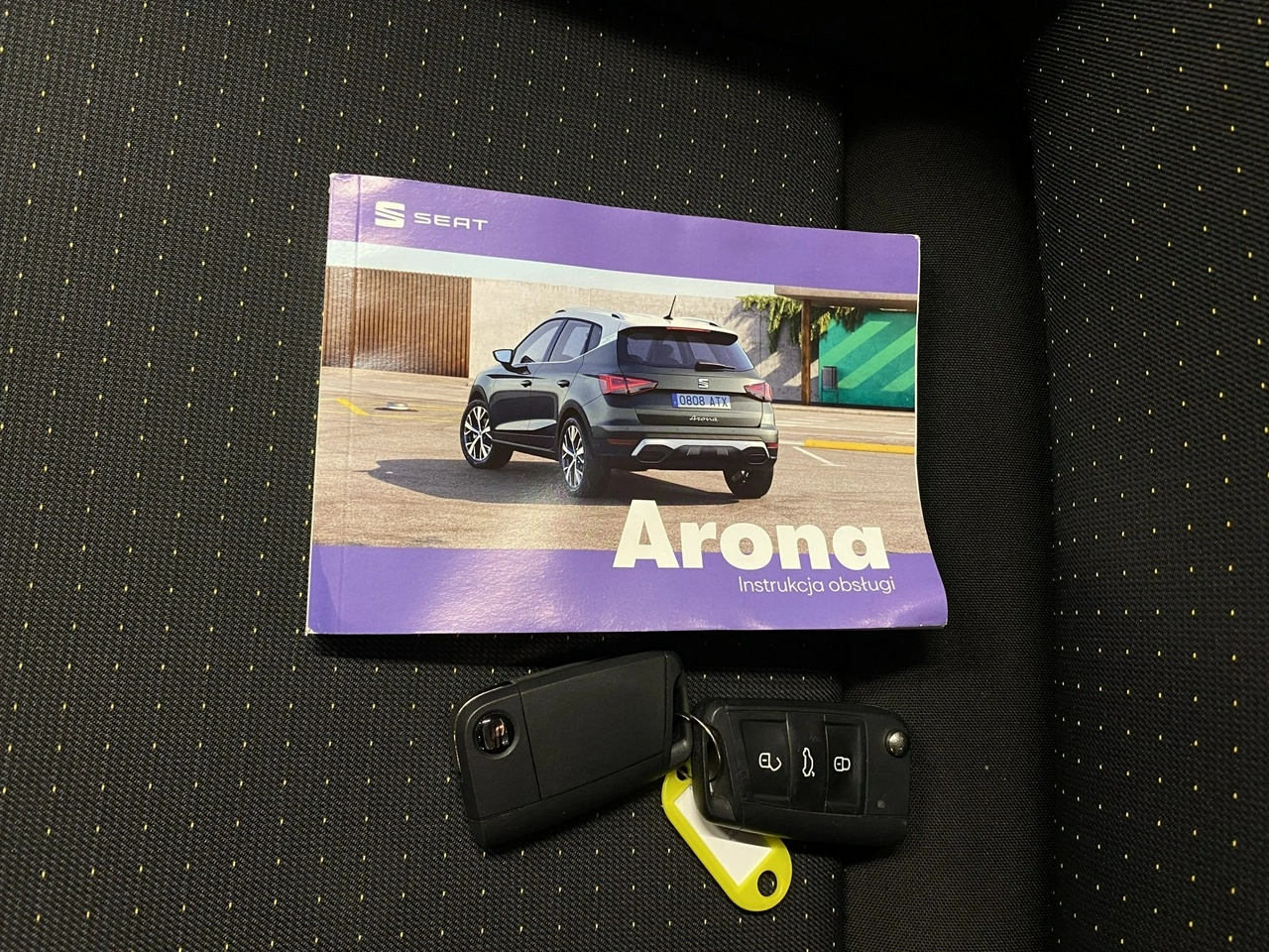 Seat Arona - Zdjęcie 33