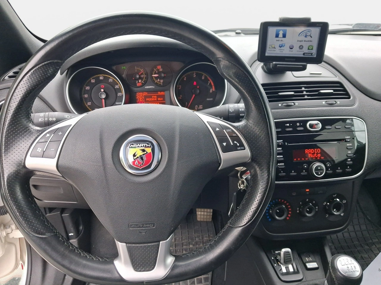 Fiat Punto - Zdjęcie 14