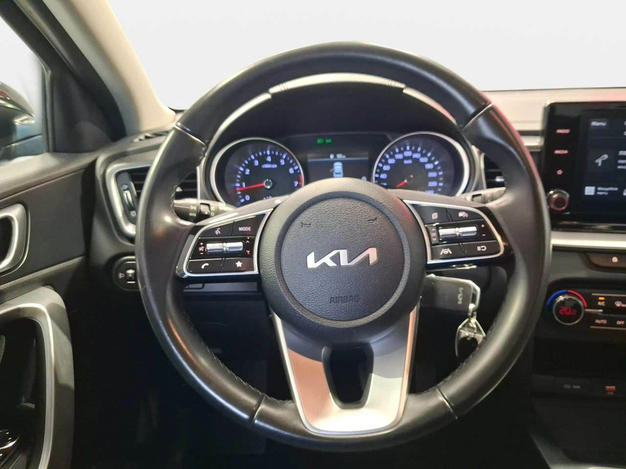 Kia XCeed - Zdjęcie 16
