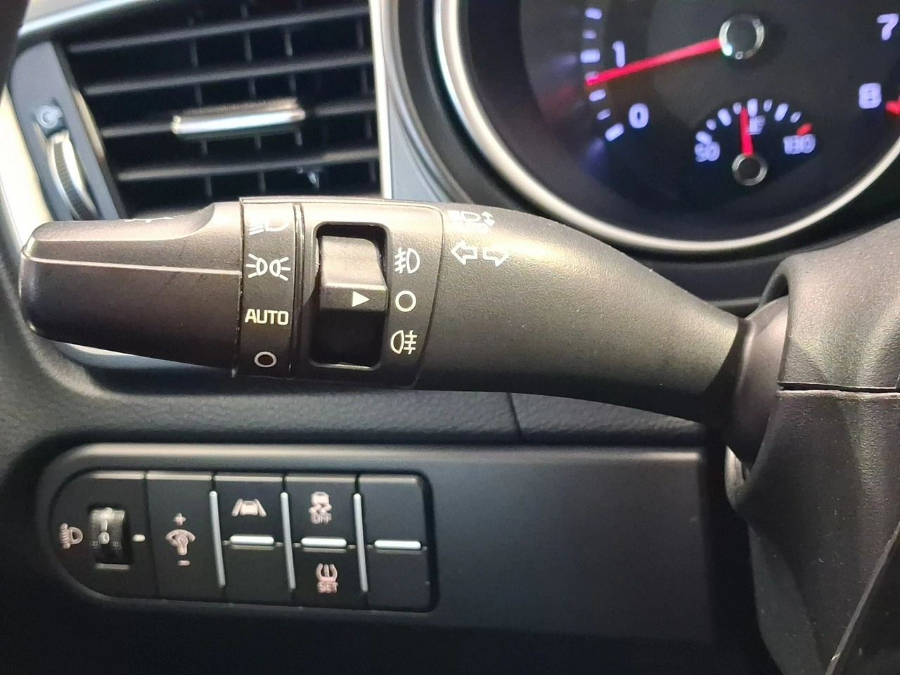 Kia XCeed - Zdjęcie 19