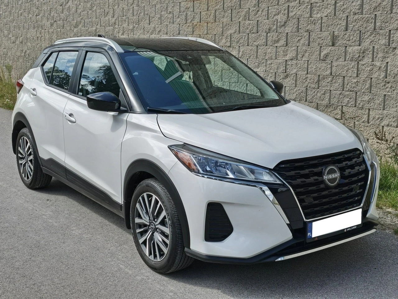 Nissan inny - Główne zdjęcie