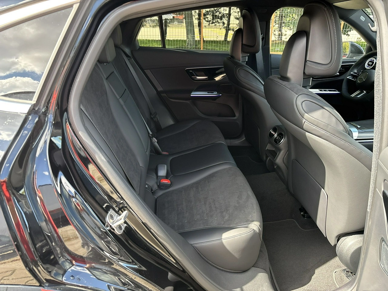 Mercedes GLC 220 - Zdjęcie 18