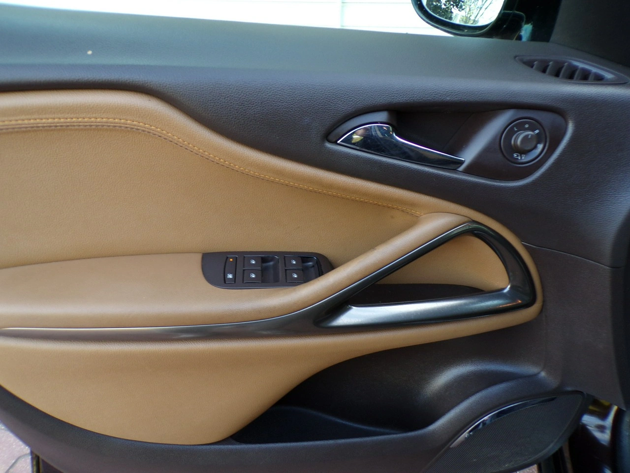 Opel Zafira - Zdjęcie 19