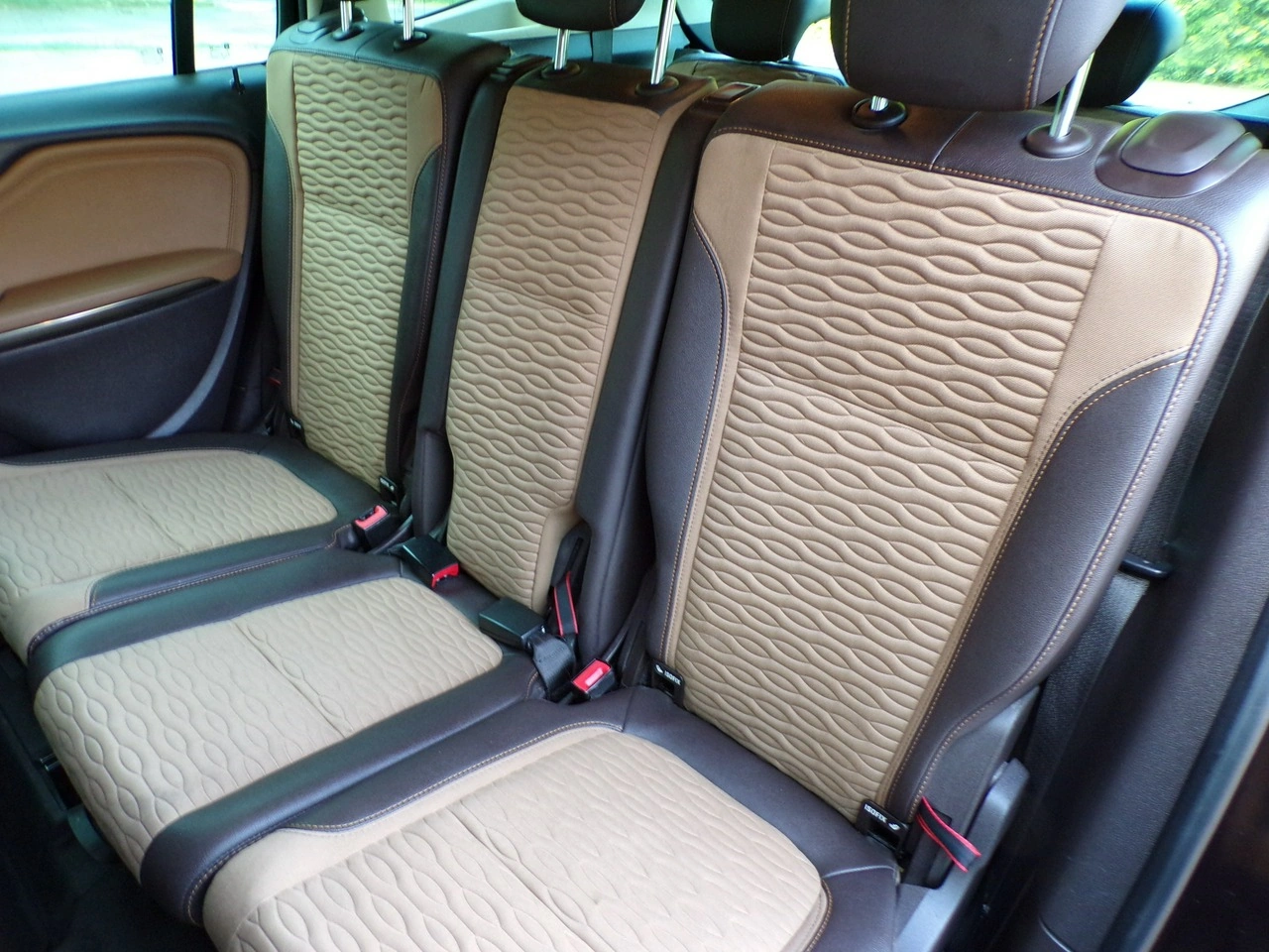 Opel Zafira - Zdjęcie 27