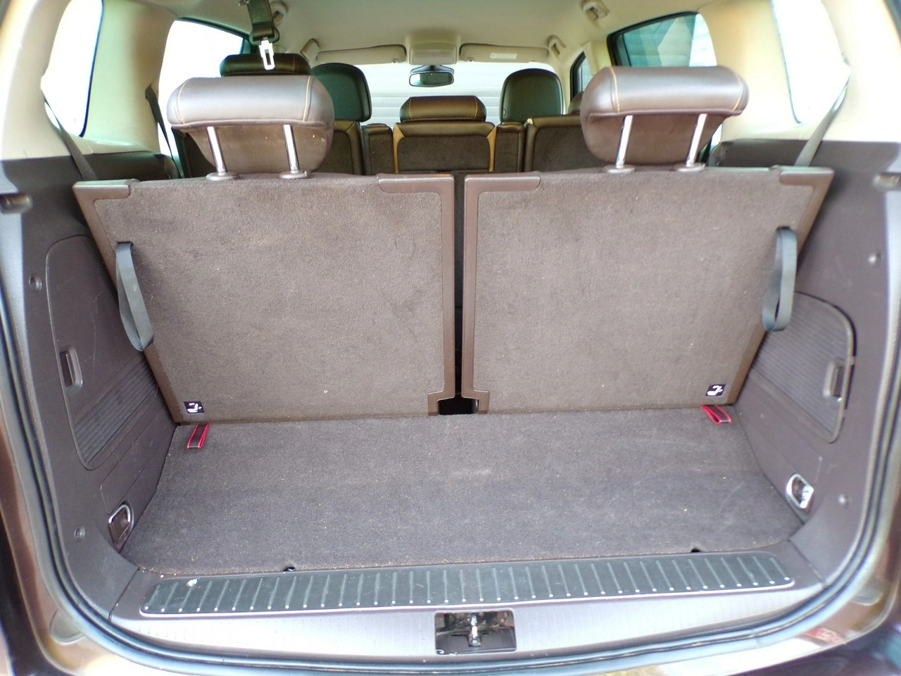 Opel Zafira - Zdjęcie 32