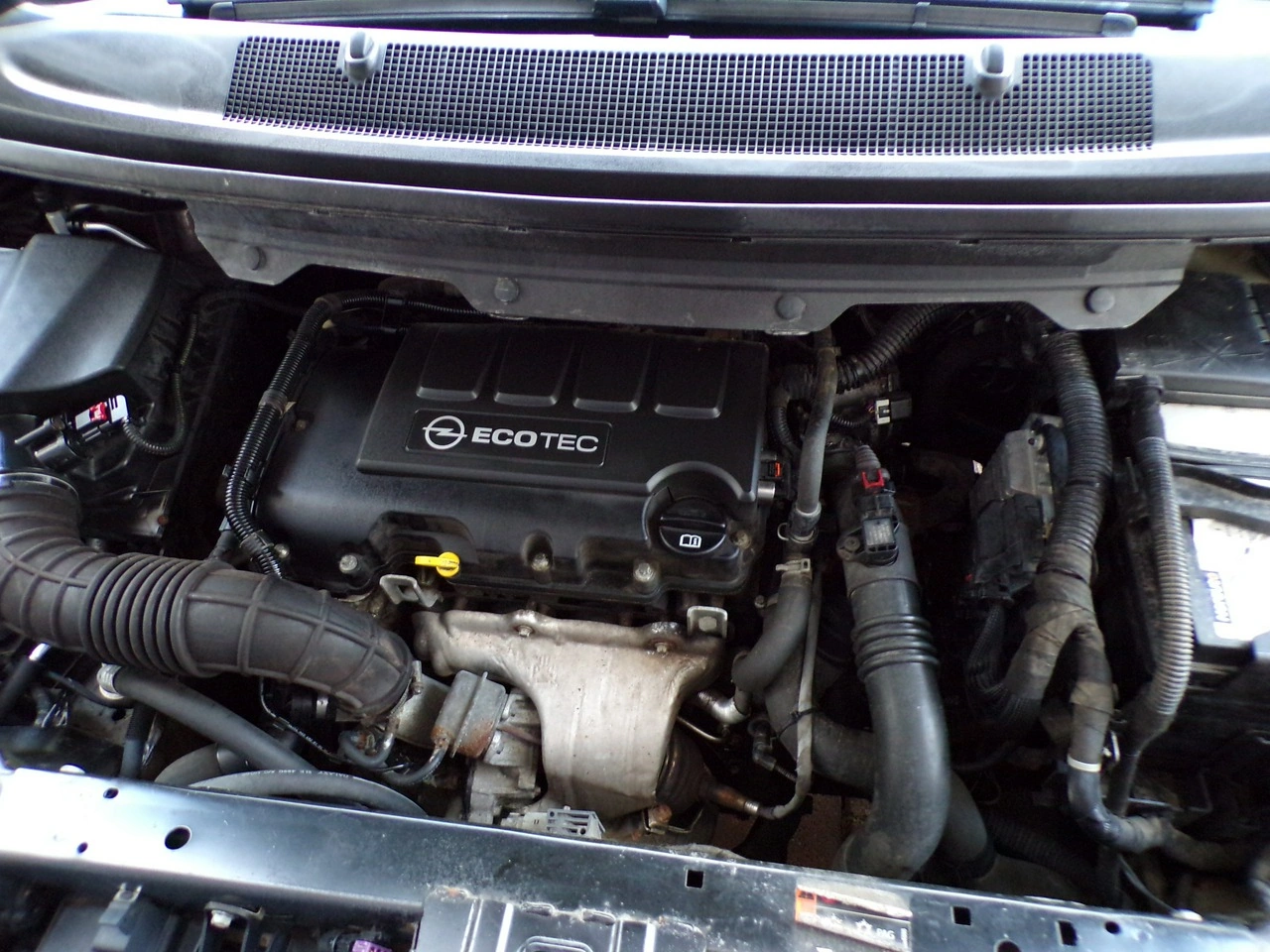 Opel Zafira - Zdjęcie 34