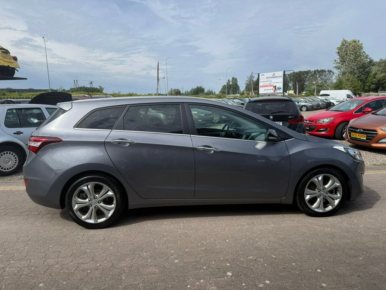 Hyundai i30 - Zdjęcie 14